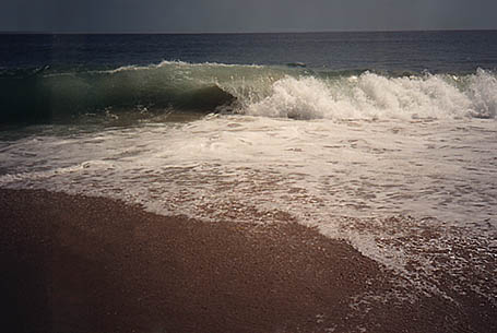 ocean.jpg (33686 bytes)
