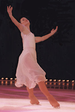 nancy60414.jpg (19582 bytes)